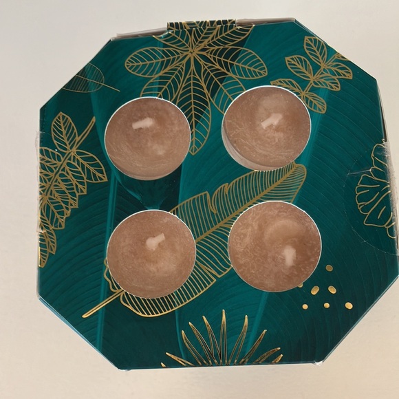 NWOT Yankee Candle Luminary Tea Light Ceramic Holder & 4 Tea Light Candles - Picture 3 of 12